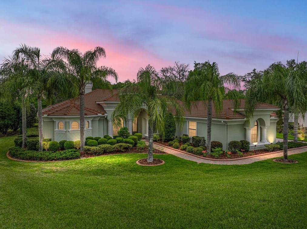 13551 Carnoustie Cir, Dade City FL 33525-2707 exterior