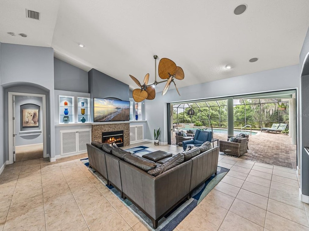 13551 Carnoustie Cir, Dade City FL 33525-2707 exterior