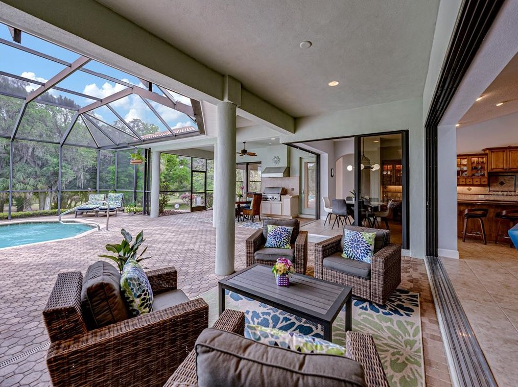 13551 Carnoustie Cir, Dade City FL 33525-2707 exterior