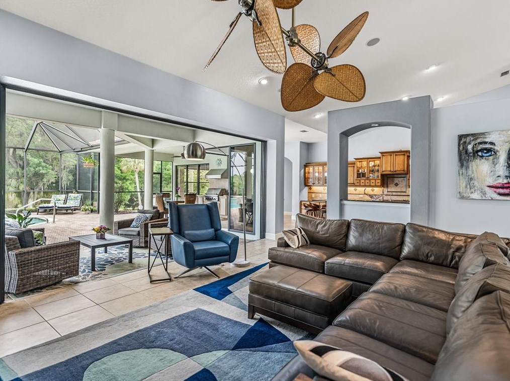 13551 Carnoustie Cir, Dade City FL 33525-2707 exterior