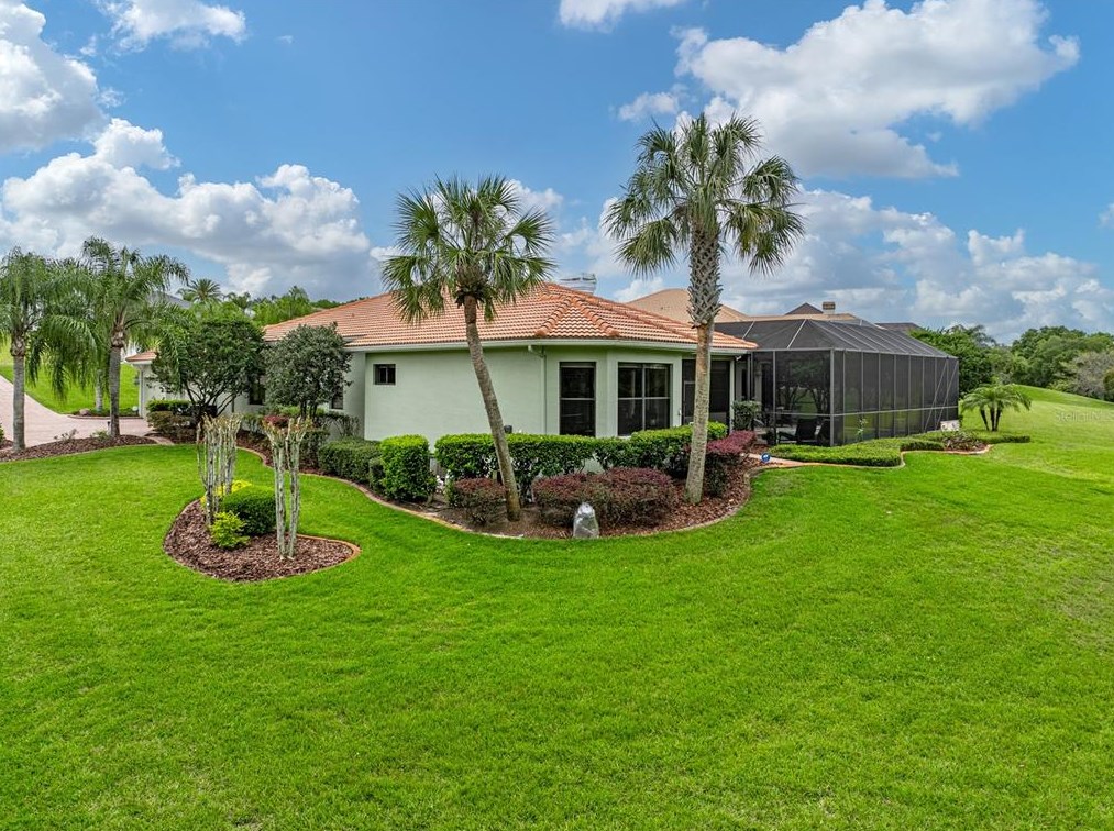 13551 Carnoustie Cir, Dade City FL 33525-2707 exterior