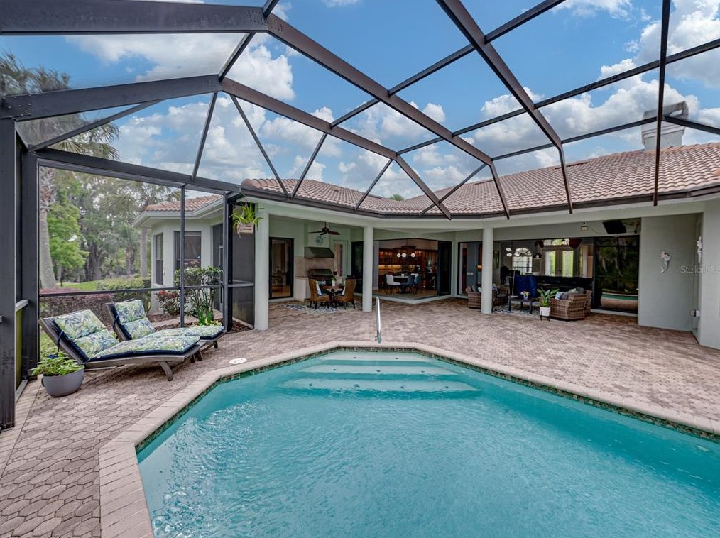 13551 Carnoustie Cir, Dade City FL 33525-2707 exterior