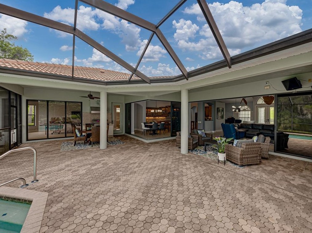 13551 Carnoustie Cir, Dade City FL 33525-2707 exterior