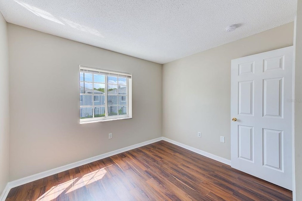 4120 Gradstone Pl, Tampa FL  33617-7370 exterior