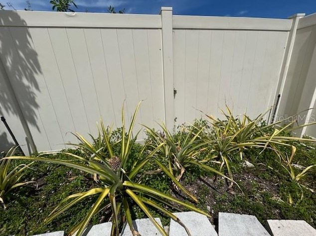 2206 Cornell Dr, Riverview FL  33578-4233 exterior