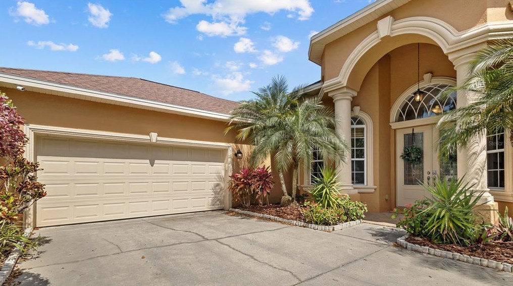 1846 Highland Oaks Blvd, Lutz, FL 33559