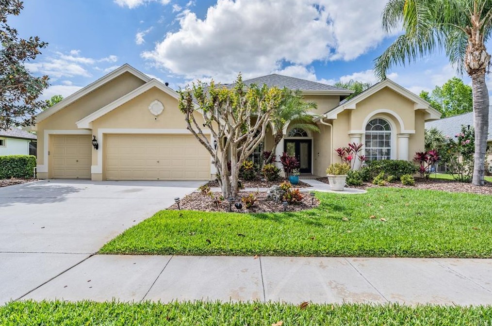 2743 Blue Springs Pl, Zephyrhills, FL 33544-8746