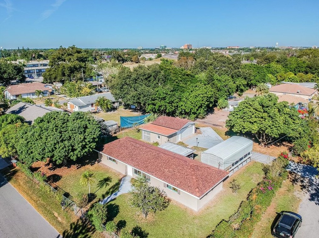 313 24th Ave E, Bradenton, FL 34208