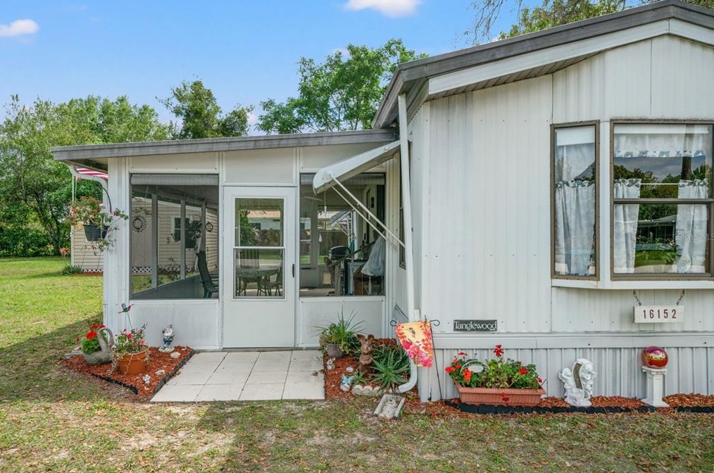 16152 Pensacola St, Brooksville, FL 34604-8039