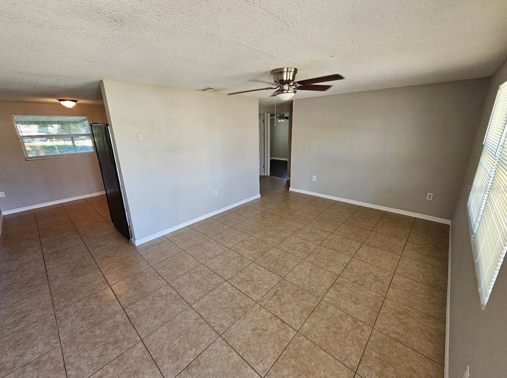 4650 Alma St, New Port Richey, FL 34652-5301