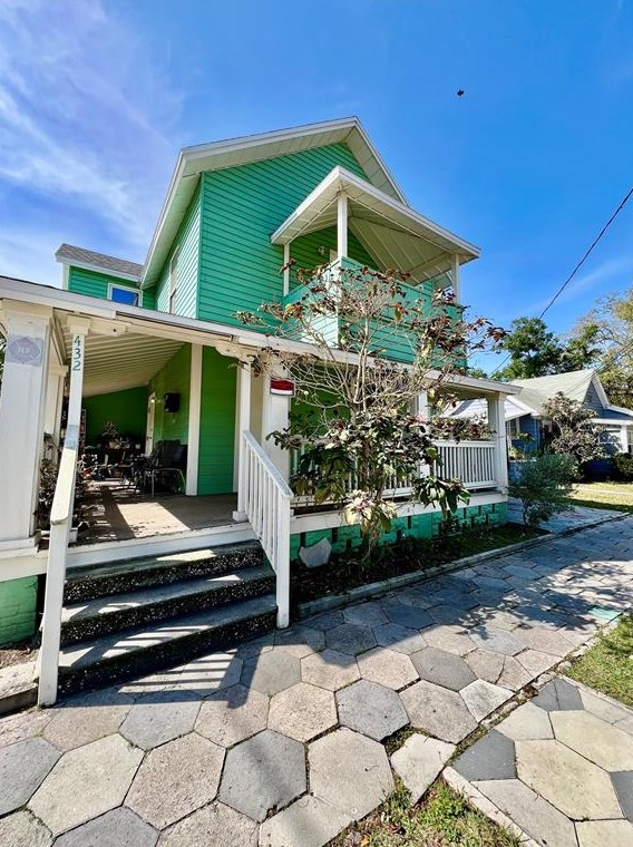 432 8th Ave N #4, Saint Petersburg, FL 33701