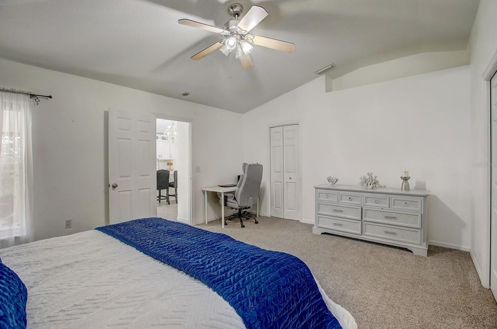 10727 Deepbrook Dr, Riverview FL  33569-8725 exterior