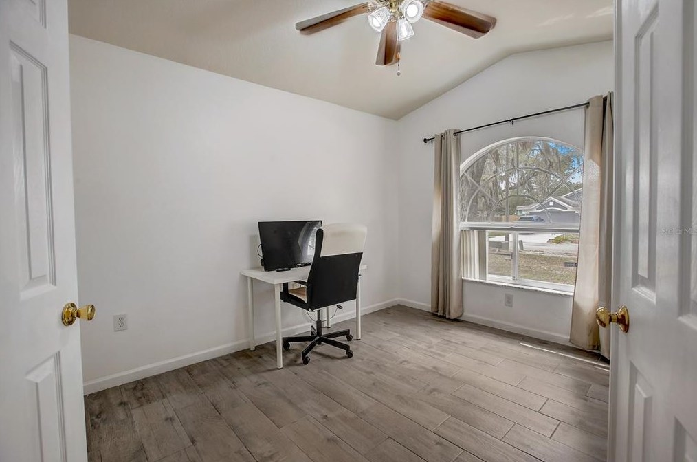 10727 Deepbrook Dr, Riverview FL  33569-8725 exterior