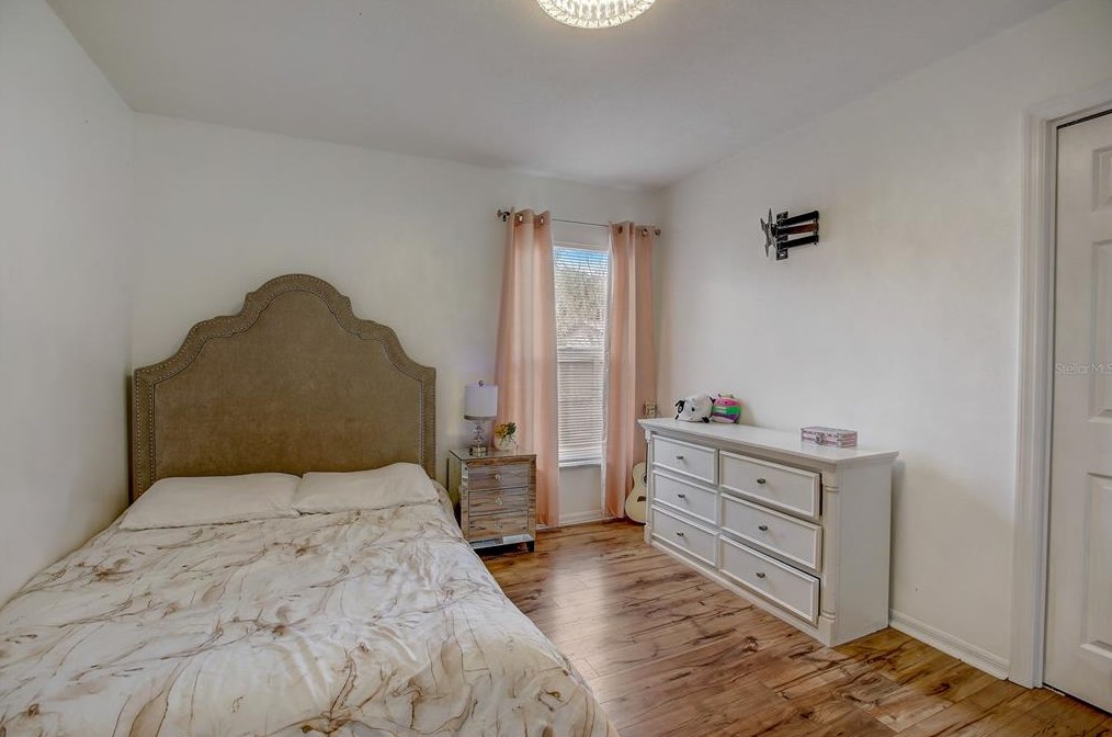 10727 Deepbrook Dr, Riverview FL  33569-8725 exterior