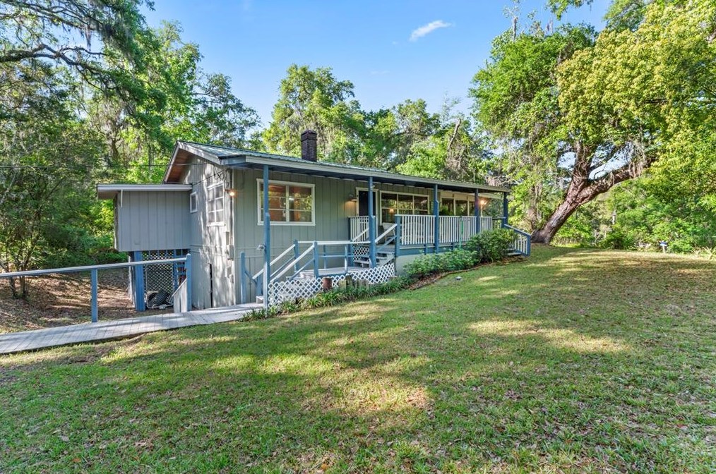 32278 Marchmont Cir, Dade City, FL 33523