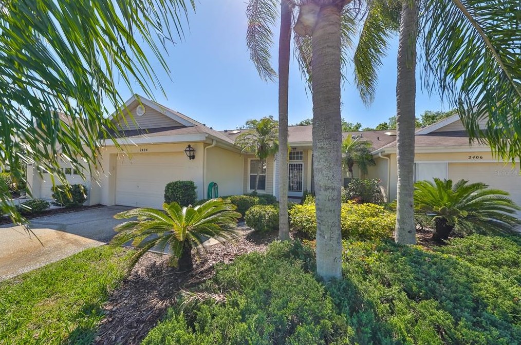 2404 Old Nantucket Ct, Ruskin, FL 33573