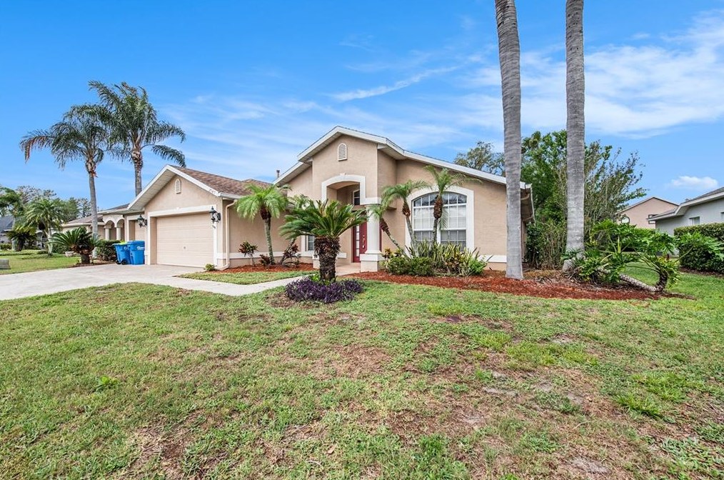 2047 Hammock Park Ct, New Port Richey, FL 34655-4951