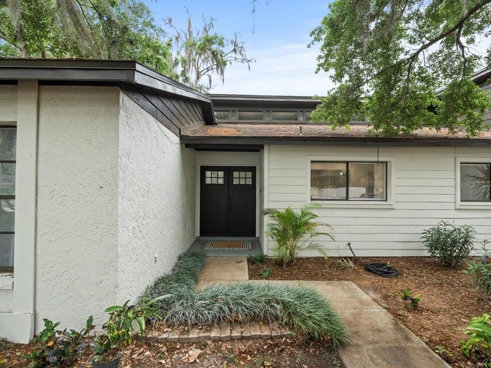17604 Willow Creek Blvd, Lutz, FL 33549
