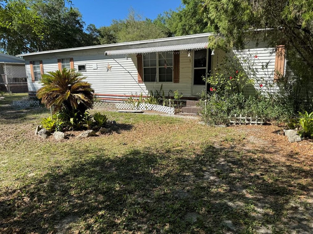 19139 Brewer Rd, Land O Lakes, FL 34638-2524