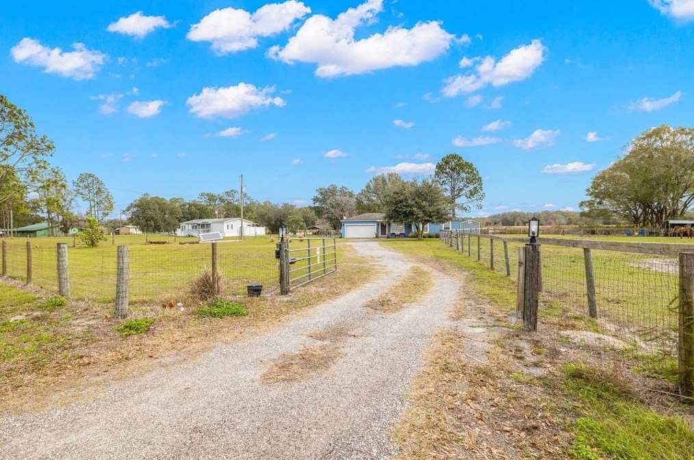 9246 Ehren Cutoff, Land O Lakes, FL 34639