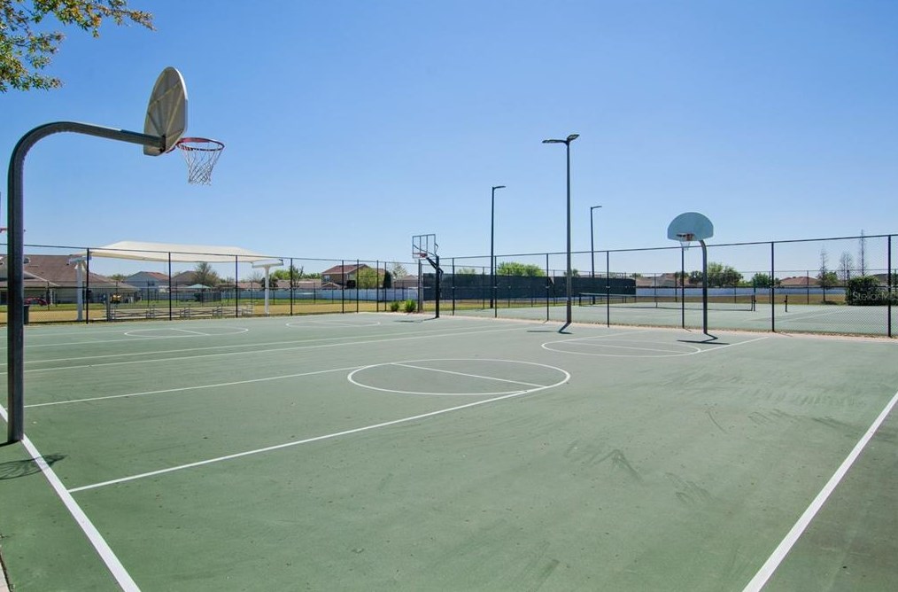 11429 Laurel Brook Ct, Riverview FL  33569-2021 exterior