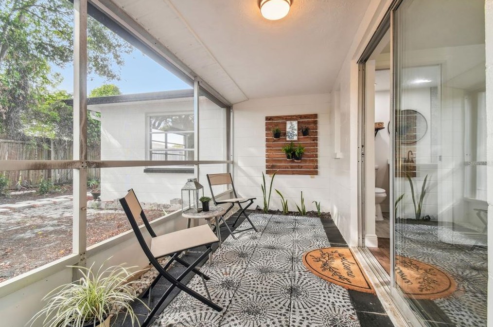 11211 Meadow Dr, Port Richey FL  34668-2320 exterior