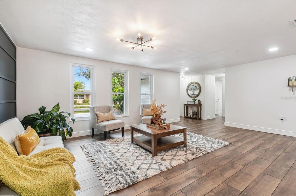 11211 Meadow Dr, Port Richey FL  34668-2320 exterior