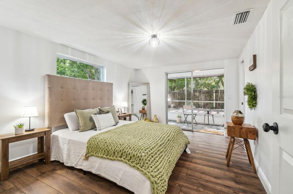 11211 Meadow Dr, Port Richey FL  34668-2320 exterior