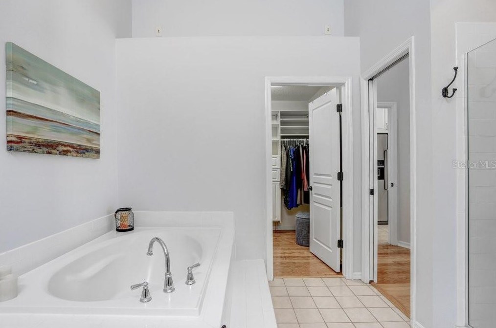 4943 Ebensburg Dr, Tampa FL  33647-1383 exterior