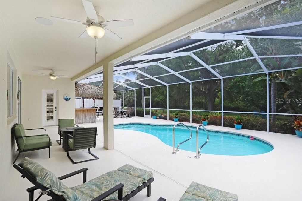 4943 Ebensburg Dr, Tampa FL  33647-1383 exterior