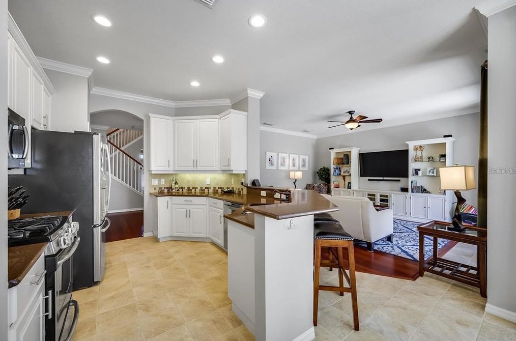 1803 Leybourne Loop, Zephyrhills FL  33543-7682 exterior