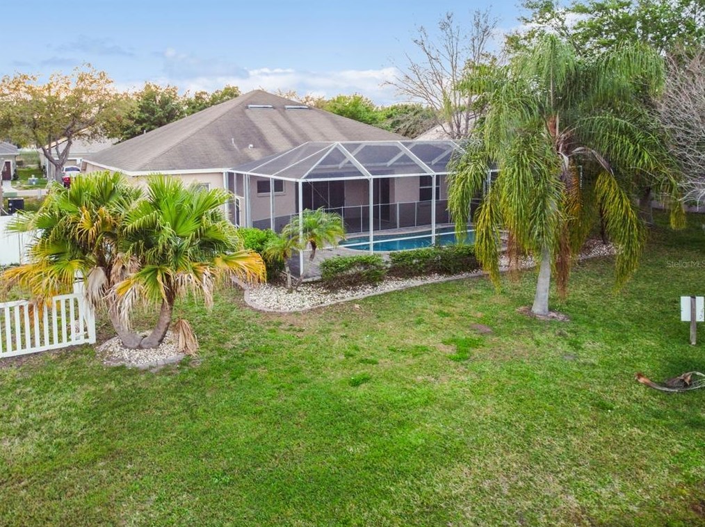 11806 Summer Spg Dr, Riverview FL 33579-4074 exterior