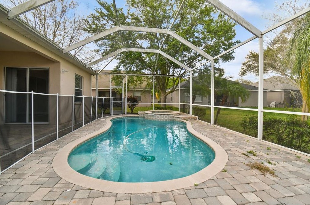 11806 Summer Spg Dr, Riverview FL 33579-4074 exterior