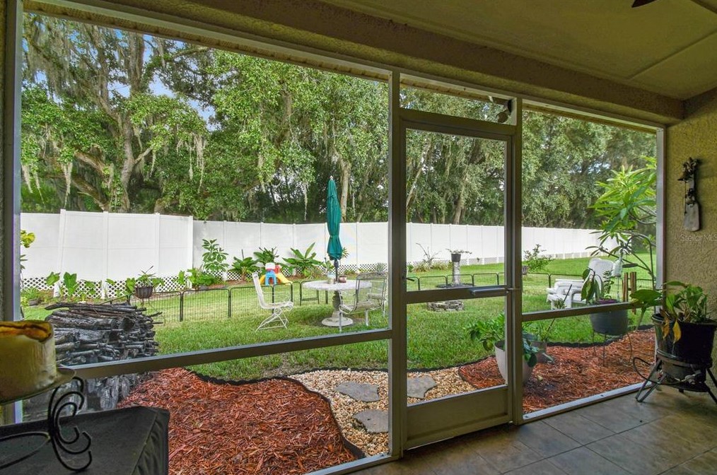 3608 Grecko Dr, Zephyrhills FL  33543-5200 exterior