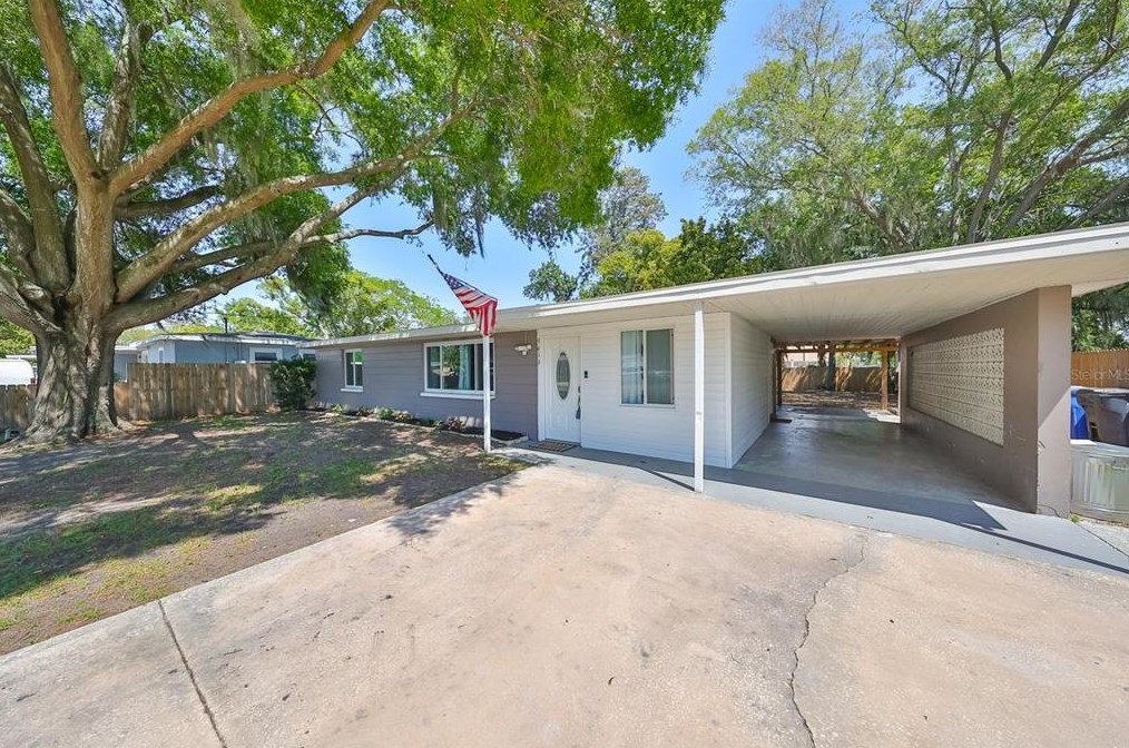 9616 Pine Ridge Ave, Riverview, FL 33578-5453