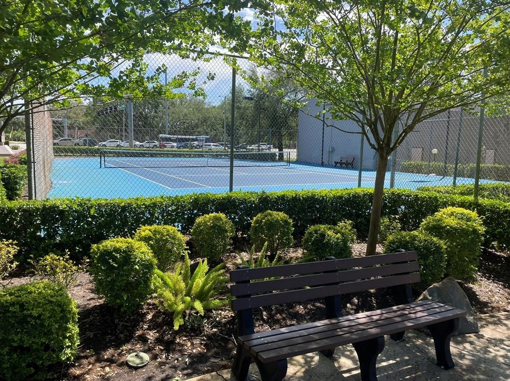 3944 Tumble Wood Trl, Tampa FL 33613-2872 exterior