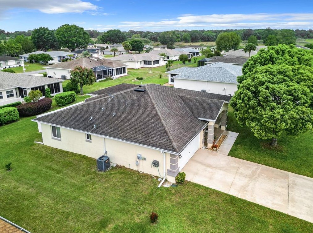 9886 62nd Terrace Rd, Ocala FL  34472-8669 exterior