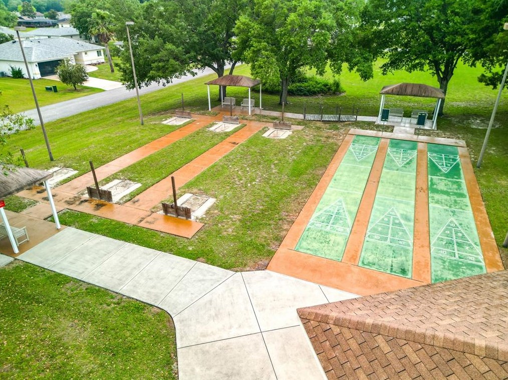 9886 62nd Terrace Rd, Ocala FL  34472-8669 exterior