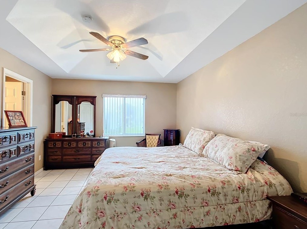 9886 62nd Terrace Rd, Ocala FL  34472-8669 exterior