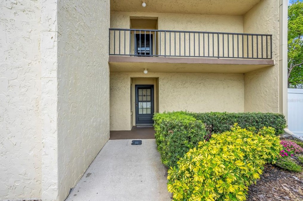 14130 Rosemary Ln #1115, Largo, FL 33774