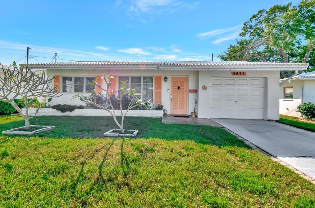 9622 41st Way N, Pinellas Park, FL 33782