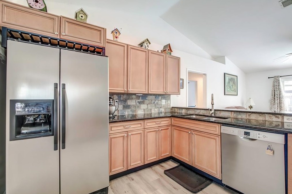 4130 Longfellow Dr, Plant City FL  33566-9526 exterior