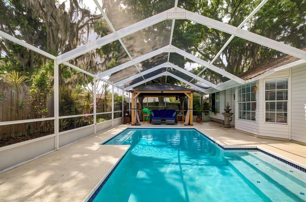 4130 Longfellow Dr, Plant City FL  33566-9526 exterior