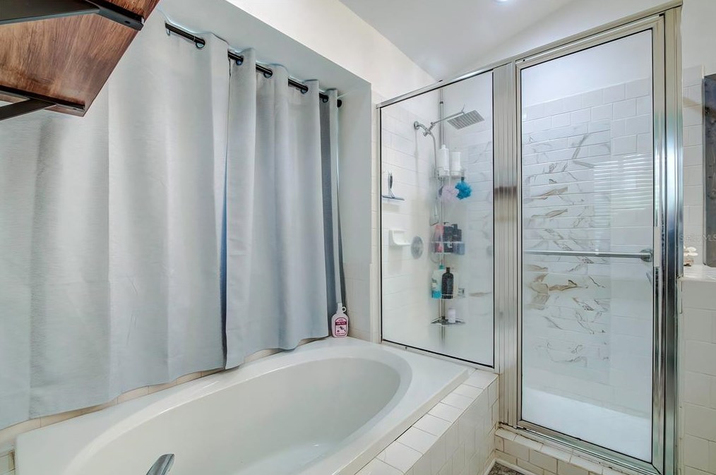 4130 Longfellow Dr, Plant City FL  33566-9526 exterior