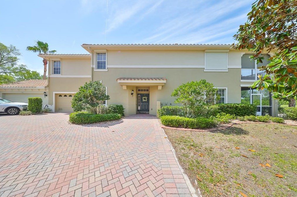 1409 Emerald Dunes Dr, Ruskin, FL 33573