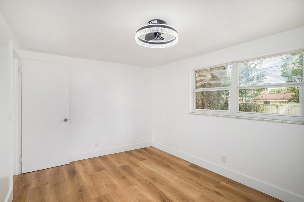 2707 Kirby St, Tampa FL 33614-3355 exterior