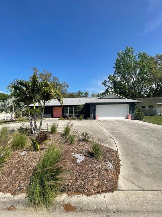 3015 Riviera Dr, Sarasota, FL 34232