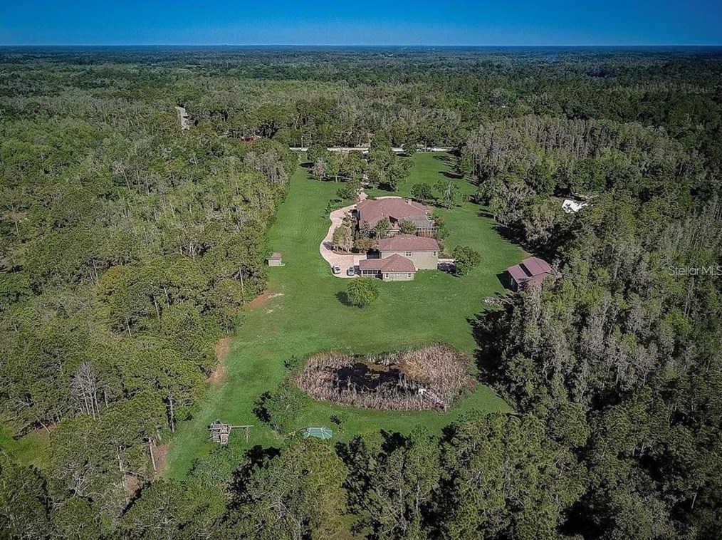 2014 Pioneer Dr, Lakeland, FL 33809