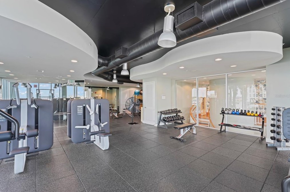 777 Ashley Dr, Tampa FL  33602-4356 exterior