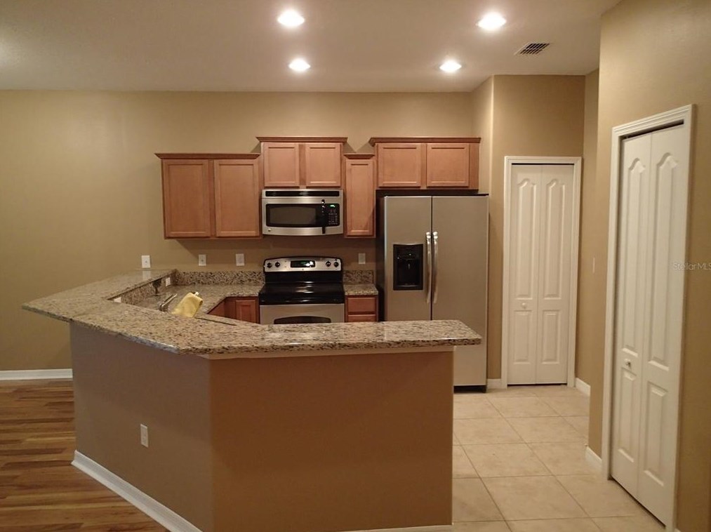 6348 Linda Lou Ln, Zephyrhills FL  33542-3257 exterior
